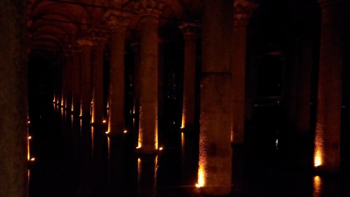 Cisterna Bazilika - Basilica Cistern
