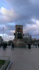 Taksim i spomenik Republike 1923