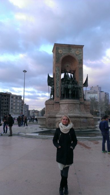Taksim i spomenik Republike 1923